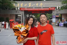 旗开得胜！东南网记者直击莆田2023年高考现场图片