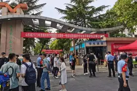 必胜！67万山东高考生今朝试锋芒图片