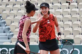 体坛联播｜王欣瑜谢淑薇晋级法网女双半决赛，太阳裁掉保罗图片