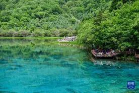 九寨沟景区2023年接待游客超120万人次图片