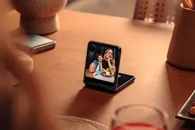 不应该成为摆设！为什么小折叠机的副屏越做越大了？图片