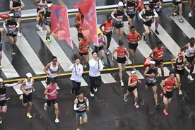 2023吉林市马拉松举行图片