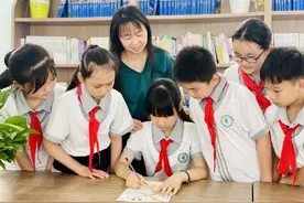 小学生手绘自然笔记梅兰竹菊莲，播种清廉种子在心田图片