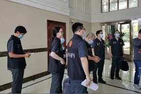 限高老赖通过黄牛买机票？隐身“老赖”终现形！图片