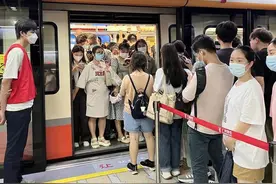 早晚高峰不想挤3号线？广州地铁指引：这样坐18号线，舒适快捷图片