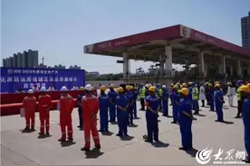 厉兵秣马，以练备战！潍城区开展油品泄漏综合应急演练图片