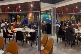 台一女子在津巴布韦中餐馆大放厥词称“台湾人不是中国人”，女老板将其撵走并称必须是“中国台湾人”，网友：干得漂亮！图片