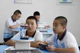 甘肃张掖甘州区：智慧校园点亮学子梦想图片