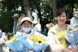 2023中考圆满落幕，日照家长“花式”送祝福！图片