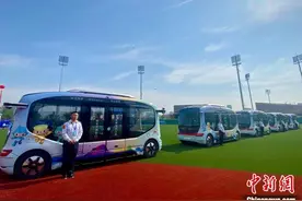 亚运棒垒球场馆自动驾驶公交专线开通图片