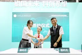 小学生的科创发明申请专利，还被企业相中成果转化！申城39项青少年科创成果亮相上交会图片