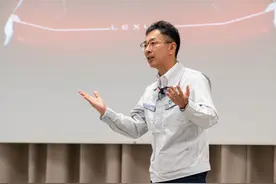 大反转！丰田官宣新技术，纯电续航1000公里，全固态电池也安排上了图片