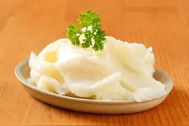 这9种食物越吃越笨，尤其是最后一种，有些人天天吃、顿顿吃！图片