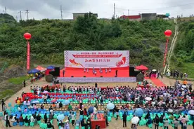 斗羊、射弩、歌唱...毕节这里好热闹！图片