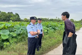 田埂除草影响两边作物，村民多年矛盾如何化解？图片