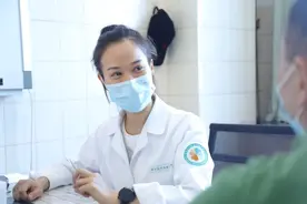 杭州三岁男孩长出第三只“蛋蛋”，医院：马上安排手术！图片