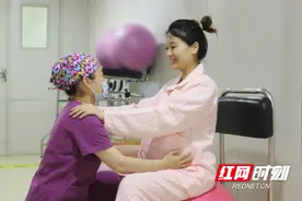 想顺产又担心？提早了解顺产过程 掌握分娩技巧图片