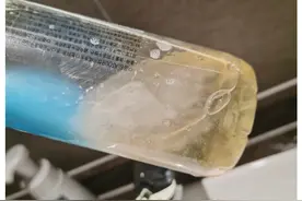 知名酒店沐浴露有“白色絮状物”？回应来了图片