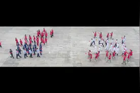 咸丰青年倾情唱响《我爱你中国》图片