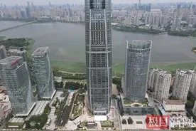 263米！武汉中北路地标襄阳大厦交付图片
