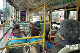 “一老一小”出行无忧 昆明十年如一日赢得好口碑图片