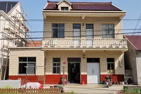 “住了几十年的房子焕然一新”，横沙乡这项工作引居民点赞图片