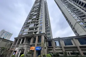 恒大开发的第一个楼盘金碧花园400多户业主收楼近一年突然被查封？业主：目前已经解封图片