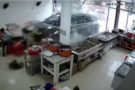 SUV突然加速撞入餐馆？理想汽车回应→图片