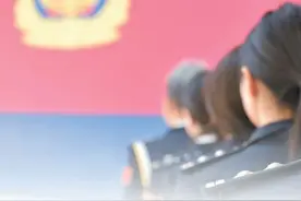 “无名英雄”是我们最闪耀的勋章（法治头条）图片