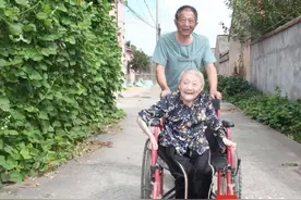 74岁的姐姐在睡梦中安详离世 给照顾她57年的弟弟留下“遗憾”图片