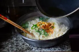 你爱吃什么面，就是什么人图片