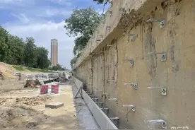 “沿河道贴砖”引争议，郑州金水河为何这样整治？图片