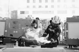 太原市百余名青少年参加消防安全自护实践活动图片