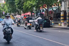 烈日炎炎，防晒衣越贵越好？市二院皮肤科专家这样说→图片