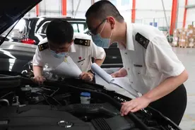 上海机动车进口新政试点首月，超3.5万辆进口机动车享红利图片