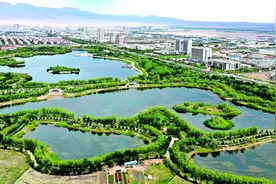 【图片新闻】夏日金水湖图片