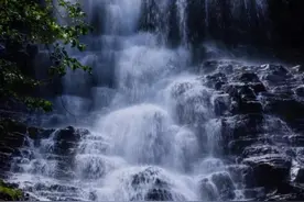 四川瓦屋山景区邀你“清凉一夏”！体验3800米漂流水道速度与激情！图片