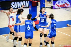 世界女排联赛总决赛半决赛中国女排3:0胜波兰，率先晋级决赛图片