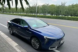 20万的车价30万+的实力，君越上攻“豪华”图片
