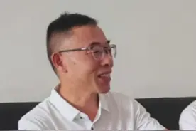 “雷公”寻子22年终圆梦，父子俩终在岳阳相认图片