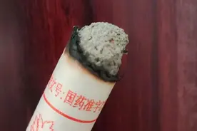 容易手脚冰冷的人注意，在三伏天做好这件事，养护阳气手脚暖图片