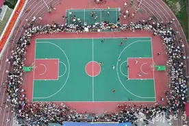 崇阳县金塘镇：“村BA”决赛 点燃乡村激情图片