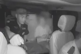 外地务工阿姨半夜迷路，民警三小时逐街寻找助其回家图片