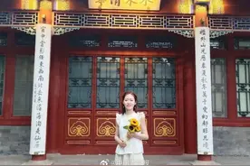 潮评丨24岁任高校准聘副教授，打破论资排辈“后浪”精彩可期图片