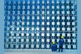 成都大运会地铁保畅，这队“安全卫士”24小时在线图片