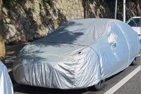 公共停车位变“私家车位”！小区业主忍不下去了……图片