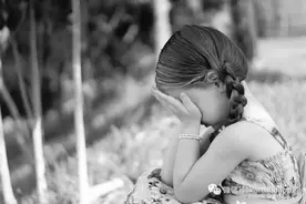 惊了！新加坡17岁哥哥企图强奸妹妹图片