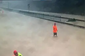 京港澳高速部分路段封闭！公交、列车、航班情况图片