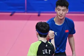 成都大运会丨乒乓球——男子团体赛：中国队夺冠图片