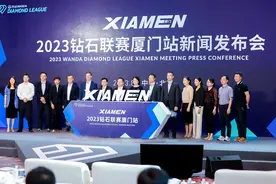 世界田联钻石联赛9月2日厦门举办，男子110米栏压轴图片